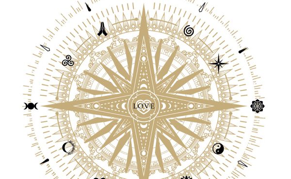 Een op een gouden kompas geïnspireerd ontwerp uit The Book of Rituals, dat een soulful leven symboliseert met ‘LOVE’ in het midden.
